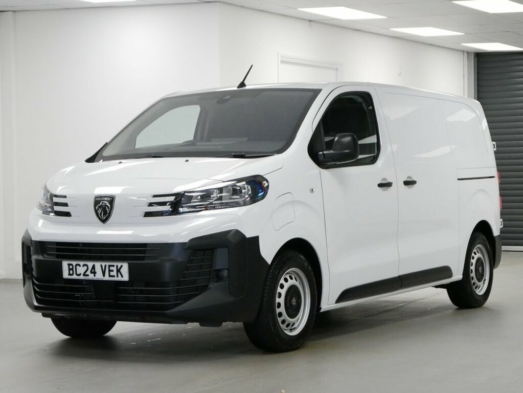 Peugeot E-Expert Mpv White