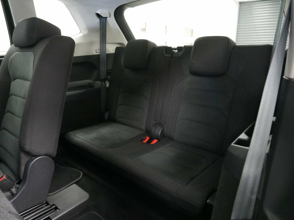 Volkswagen Tiguan Allspace Match Grey #39