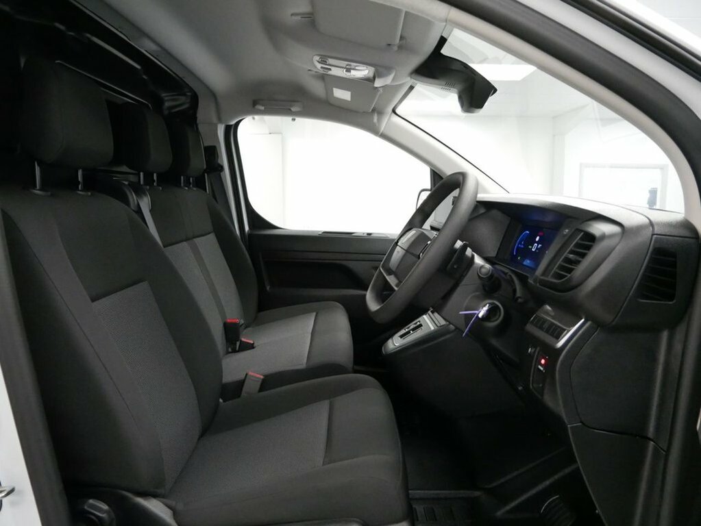 Peugeot E-Expert E 1000 50Kwh Professional Compact Panel Van 6Dr El  #17