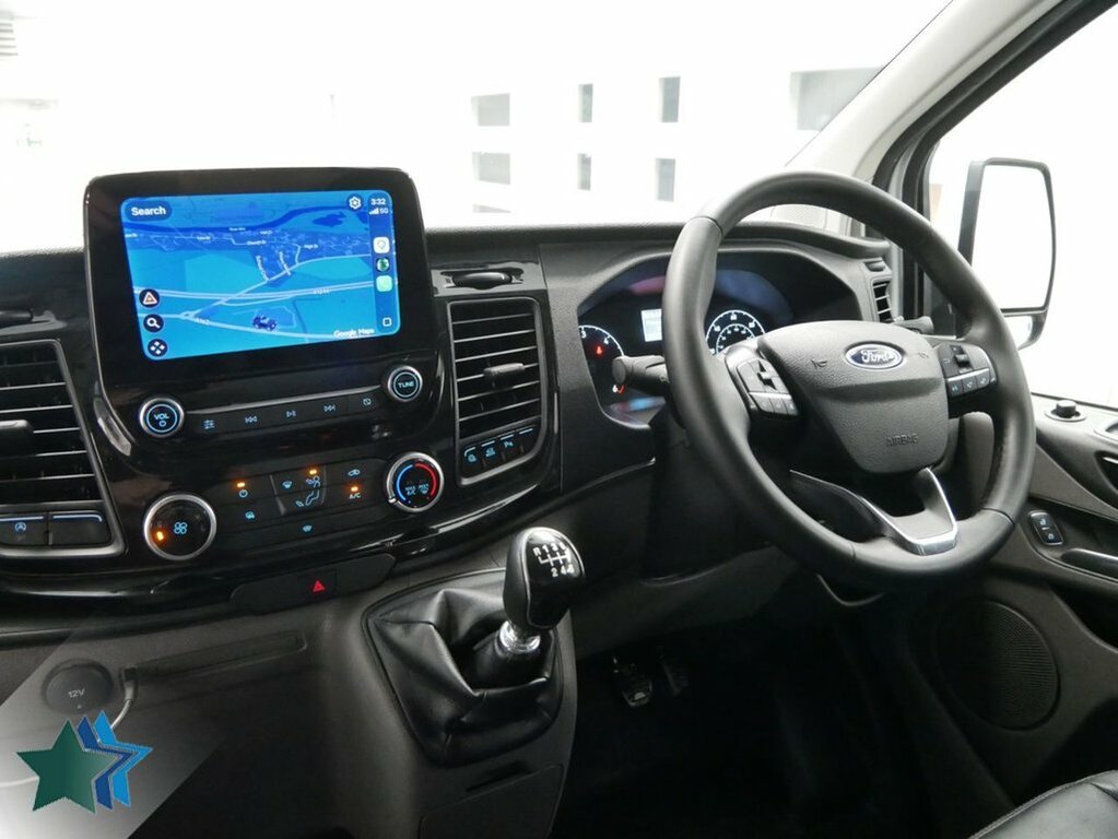 Ford Transit Custom 2L 2.0 300 Ecoblue Trail Panel Van Manu HV23VJC White #2