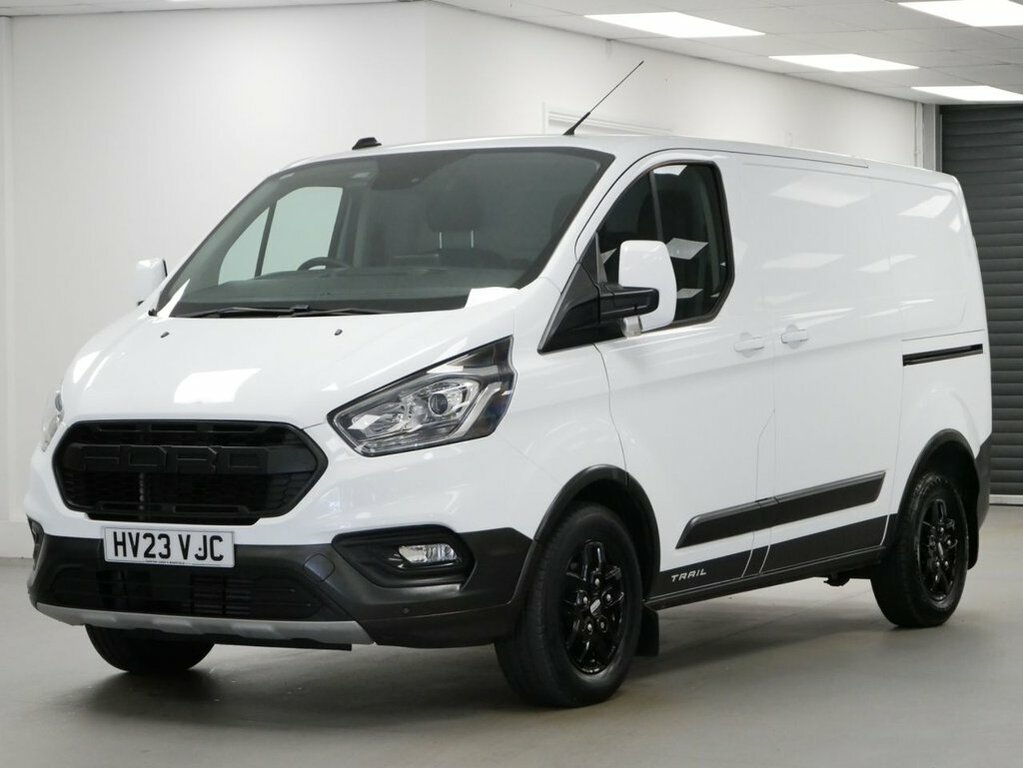 Ford Transit Custom 2L 2.0 300 Ecoblue Trail Panel Van Manu White
