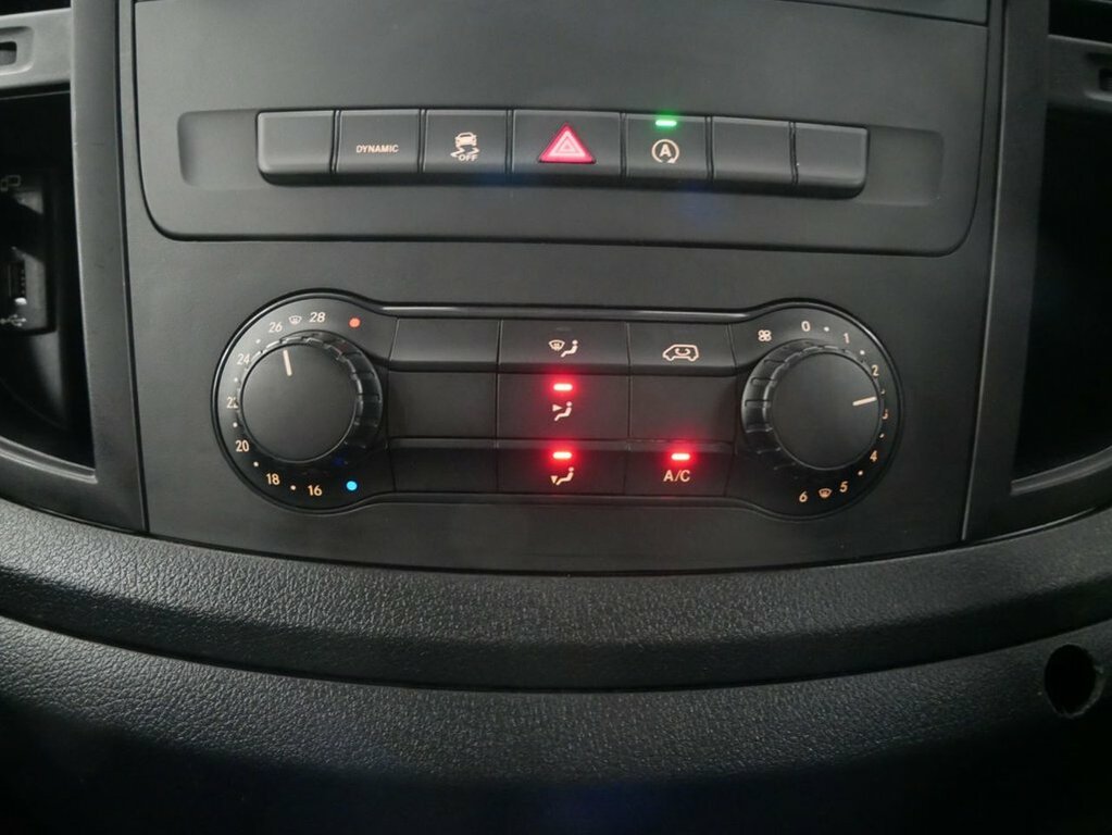 Mercedes-Benz Vito 119 Cdi Sport Black #21