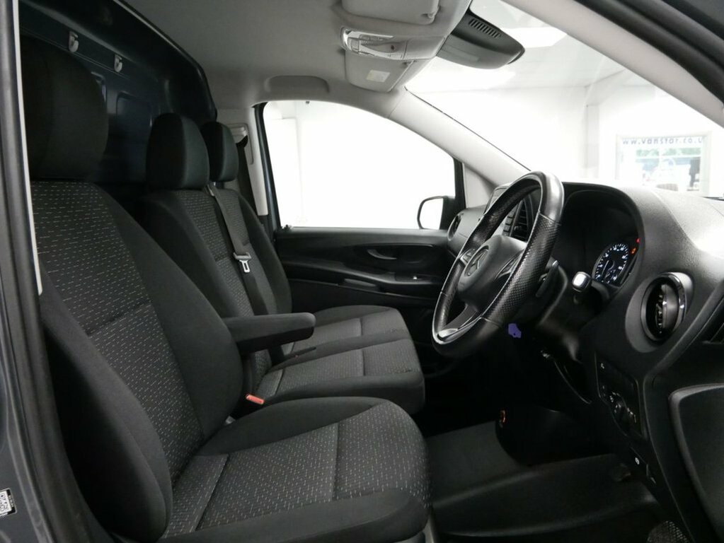 Mercedes-Benz Vito 119 Cdi Sport Black #15