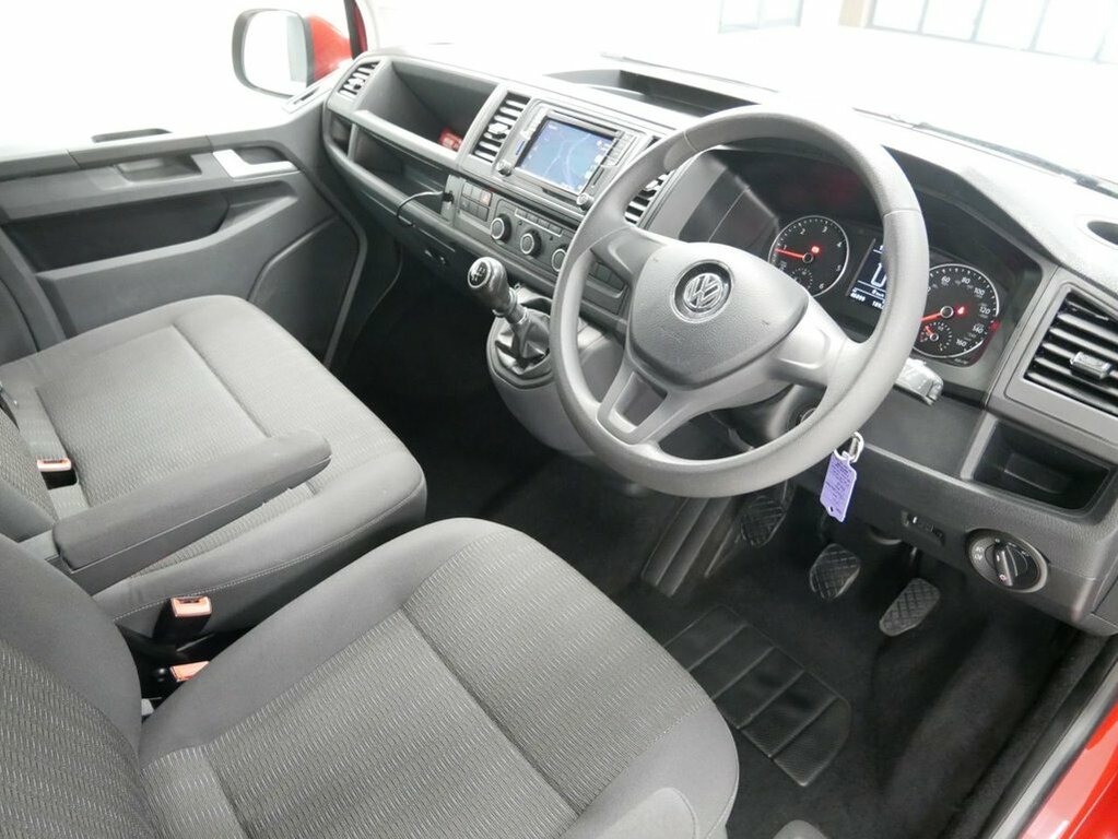 Volkswagen Transporter Shuttle 2L T3tdi Shuttle S Bmt Green #14
