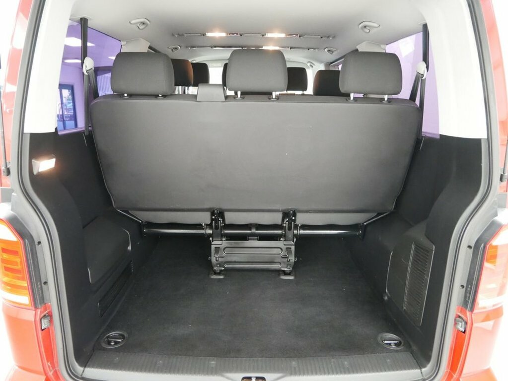 Volkswagen Transporter Shuttle 2L T3tdi Shuttle S Bmt Green #26