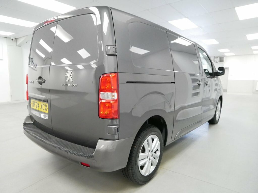 Peugeot Expert Expert Professional Medium Red #11
