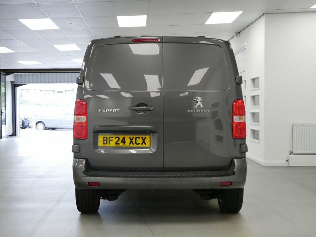 Peugeot Expert Expert Professional Medium Red #10
