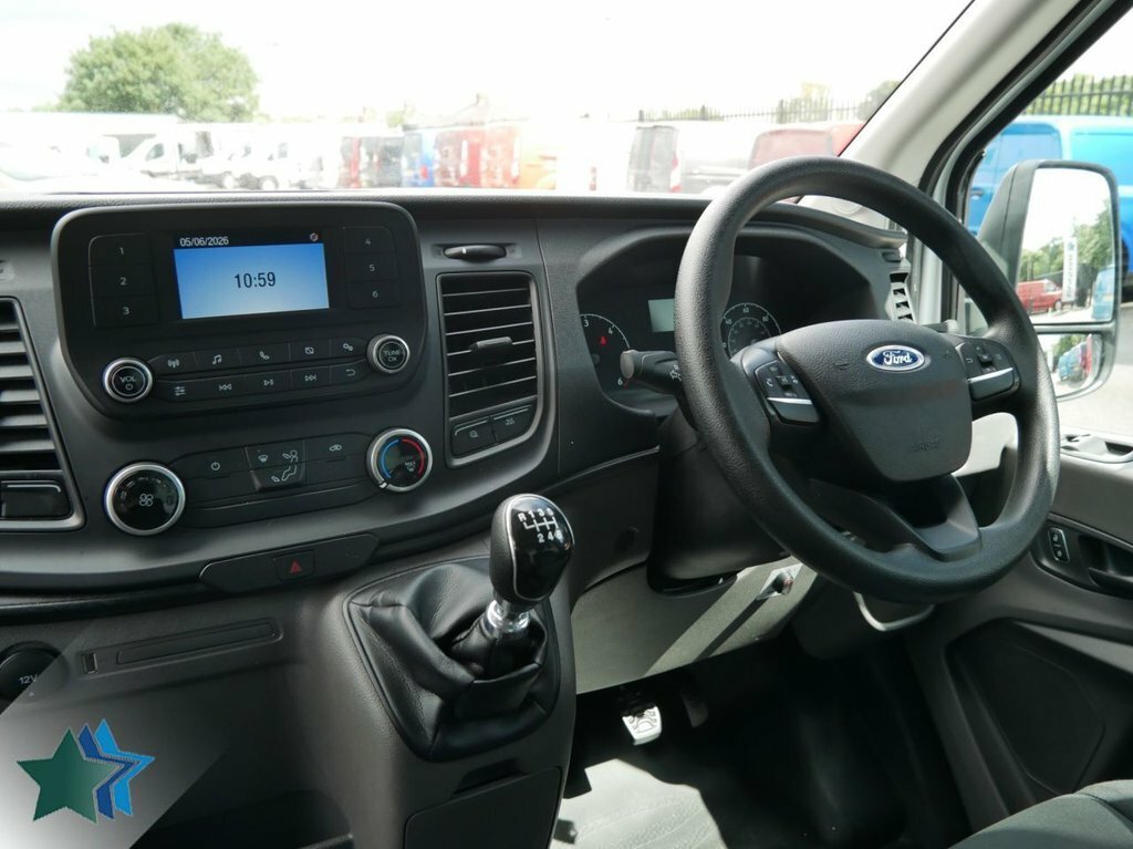 Ford Transit Custom 2L 2.0 350 Ecoblue Leader Chassis Cab M White #3
