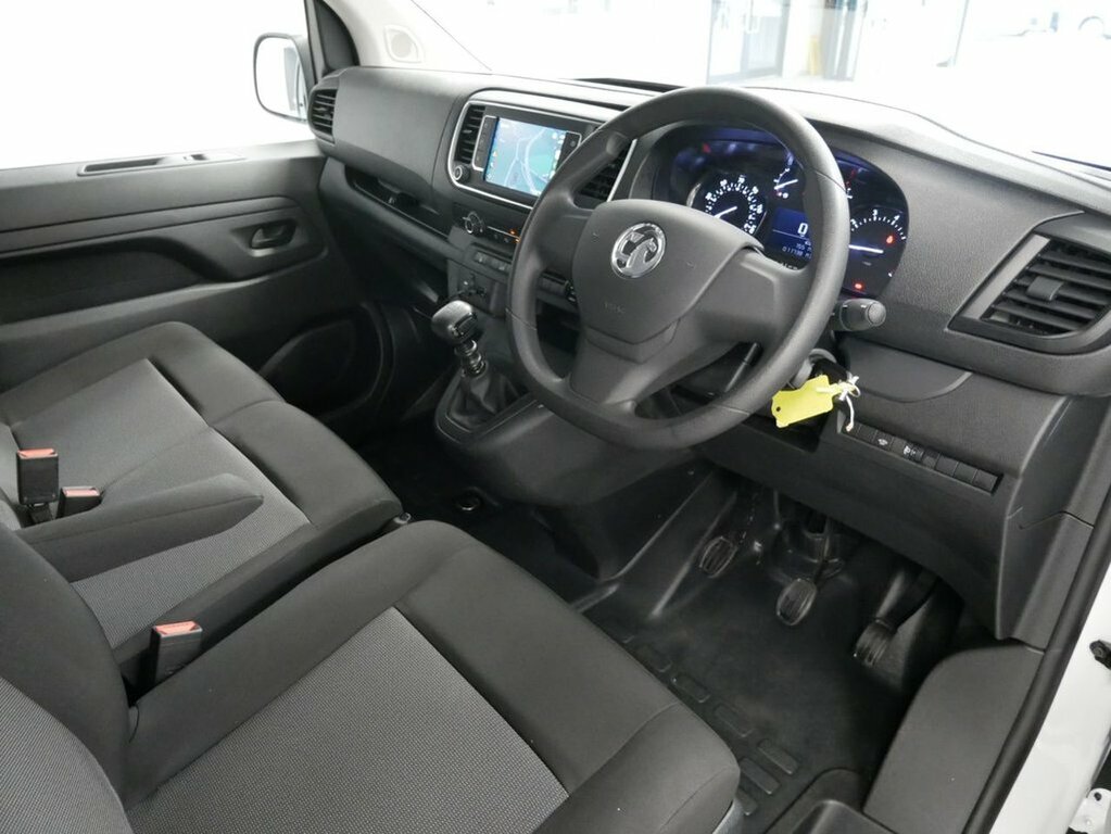 Vauxhall Vivaro 1.5 Turbo D 120 Prime H1 Van White #13