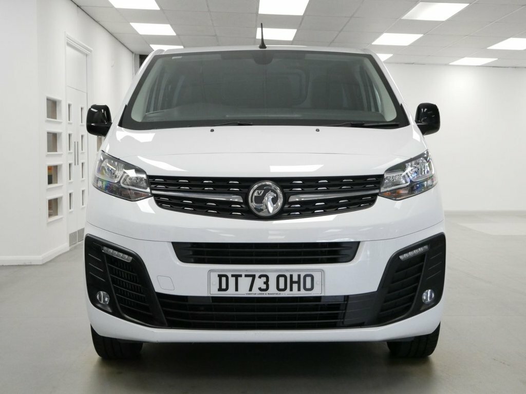 Vauxhall Vivaro 1.5 Turbo D 120 Prime H1 Van White #8