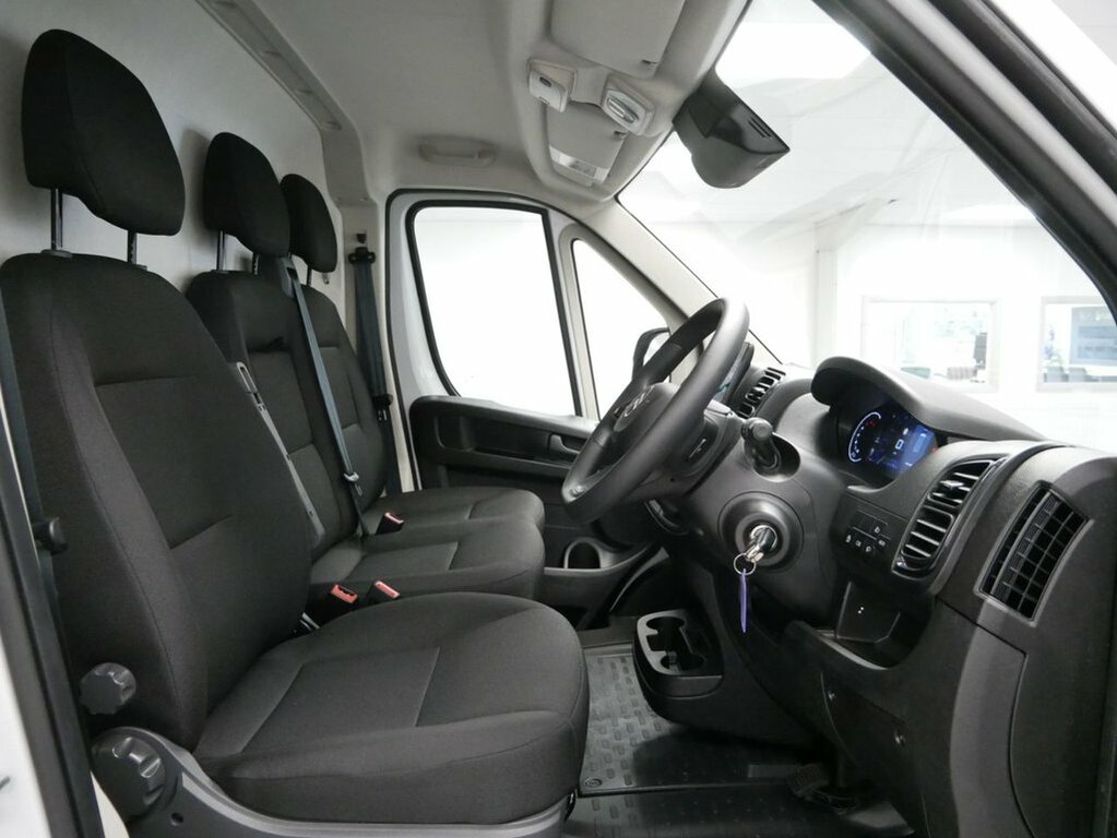 Citroen Relay 2.2L Enterprise White #15