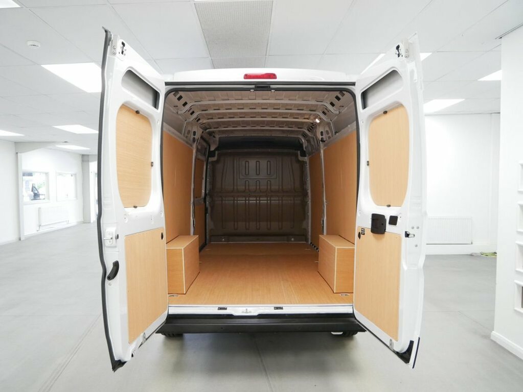 Citroen Relay 2.2L Bluehdi 35 Enterprise Panel Van Ma LJ25JWS White #3