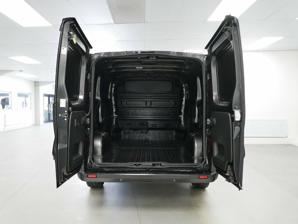 Renault Trafic Mpv Black #5