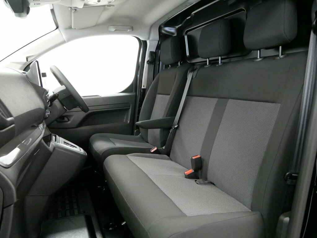Citroen Dispatch Mpv Black #3