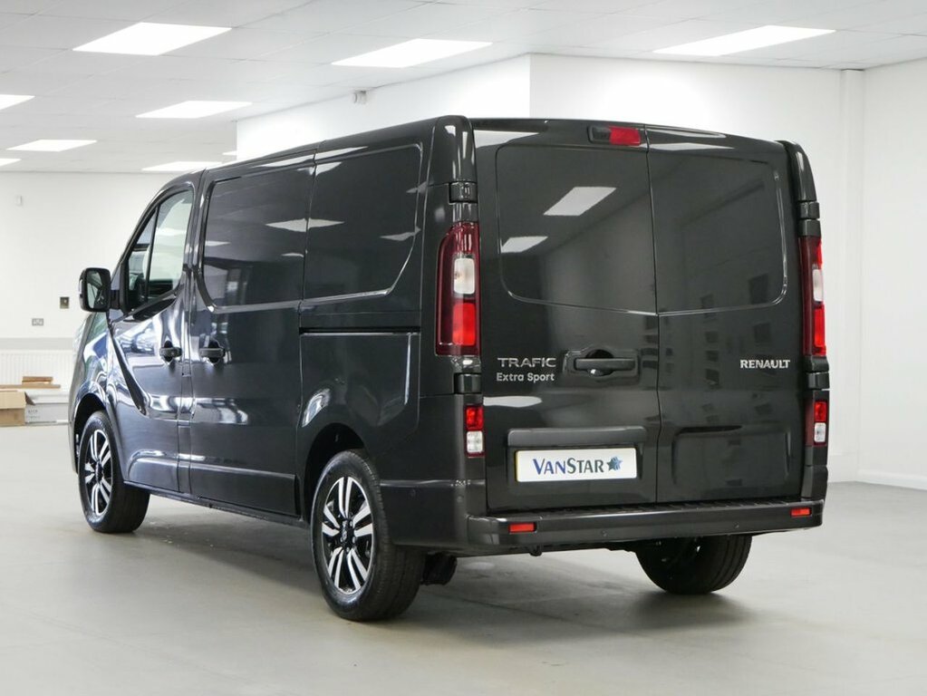 Renault Trafic Ll30 Blue Dci White #9