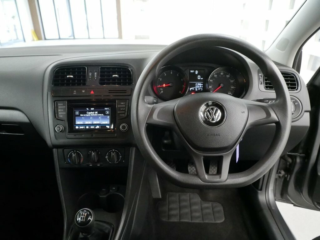 Volkswagen Polo 1L S Ac Grey #2