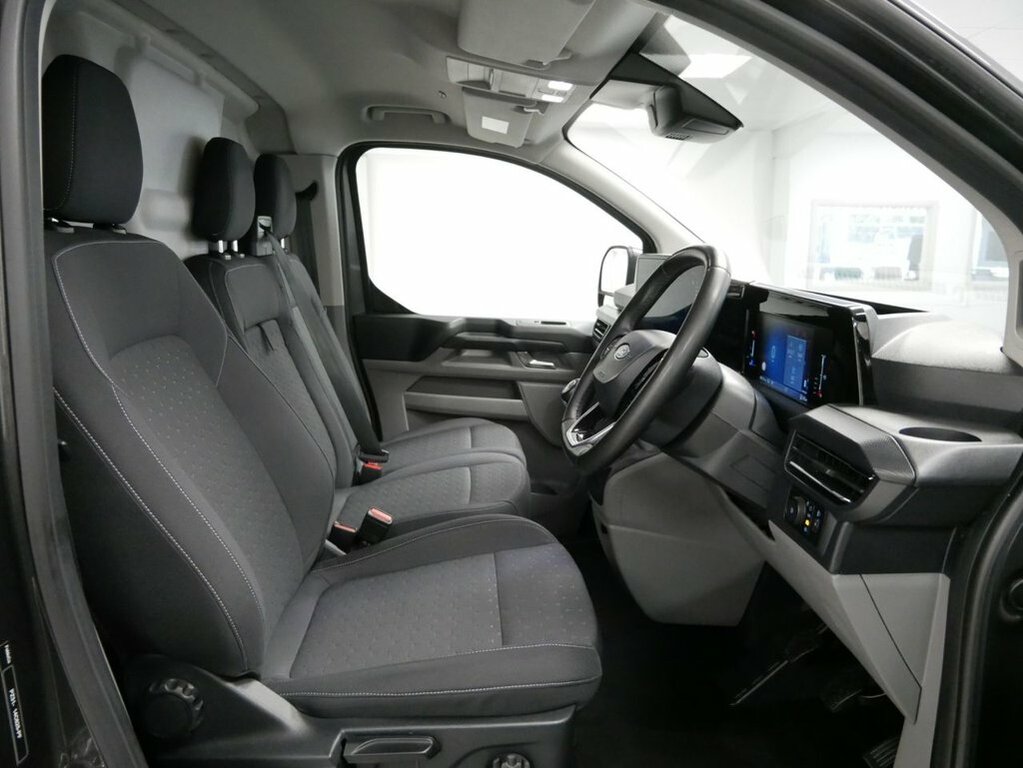 Ford Transit Custom 300 Lwb 2.0 Tdci Limited 136Ps White #26
