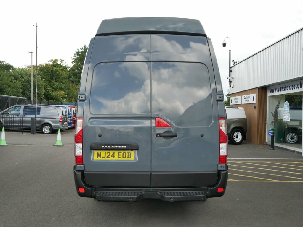 Renault Master Start Grey #9
