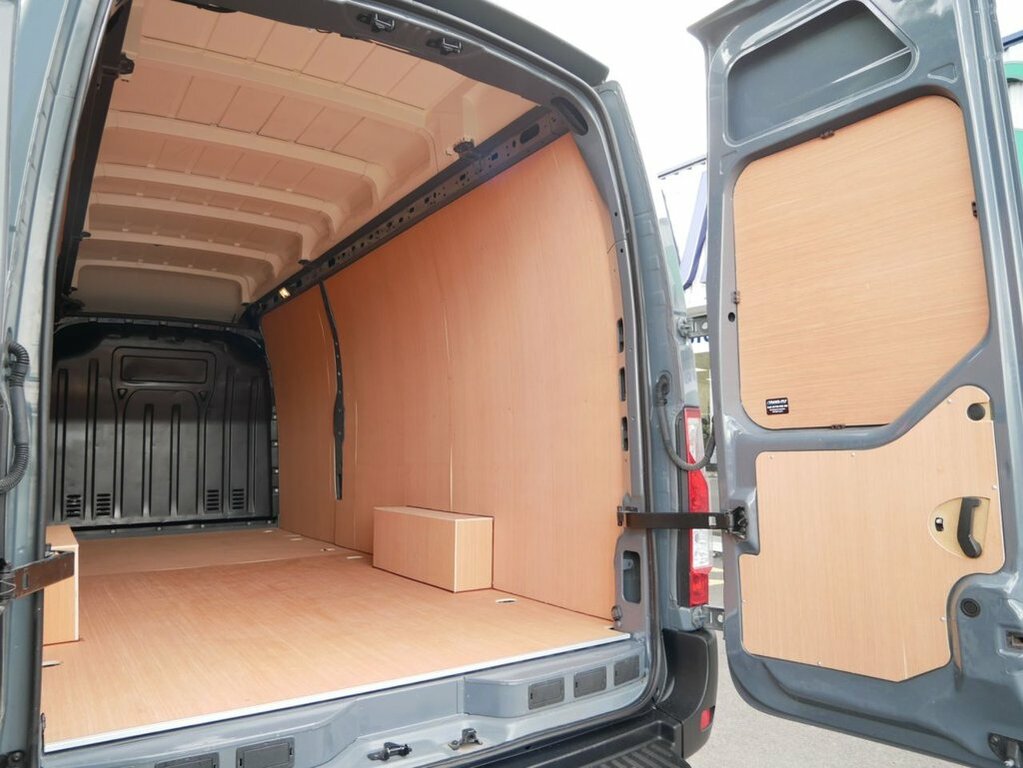 Renault Master Start Grey #25