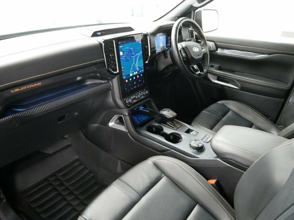 Ford Ranger Pick Up Double Cab Wildtrak 2.0 Ecoblue 205 Silver #24