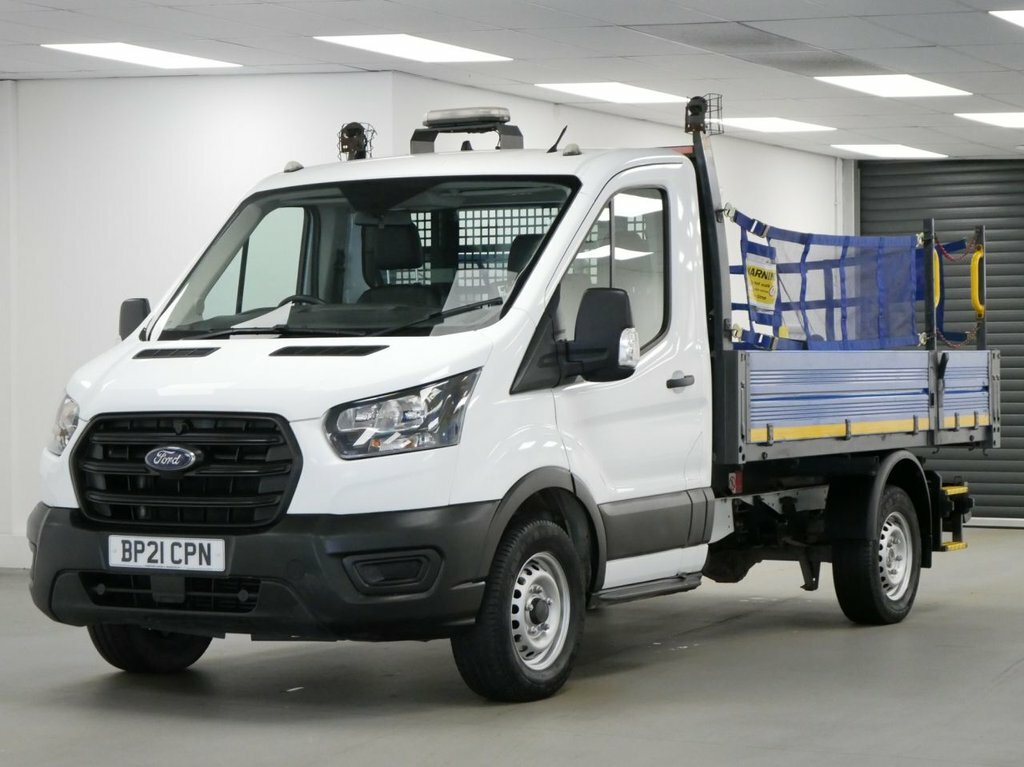 Ford Transit Custom 2L 2.0 350 Ecoblue Hd Leader Chassis Cab Diese White