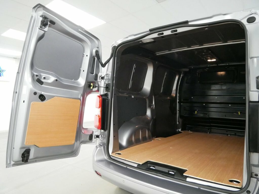 Citroen Dispatch Driver Pro Grey #28