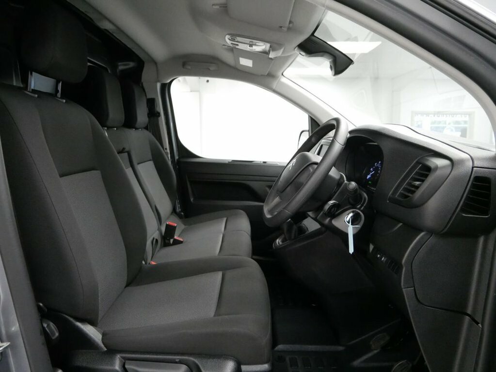 Citroen Dispatch Driver Pro Grey #15