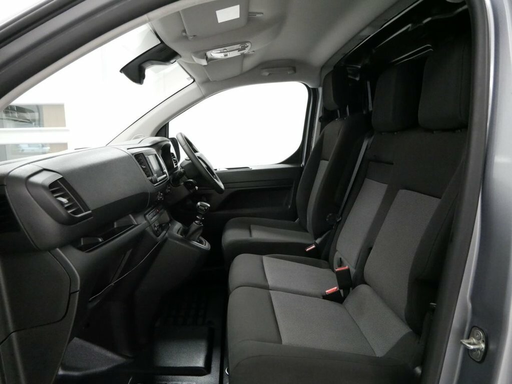 Citroen Dispatch Driver Pro Grey #23