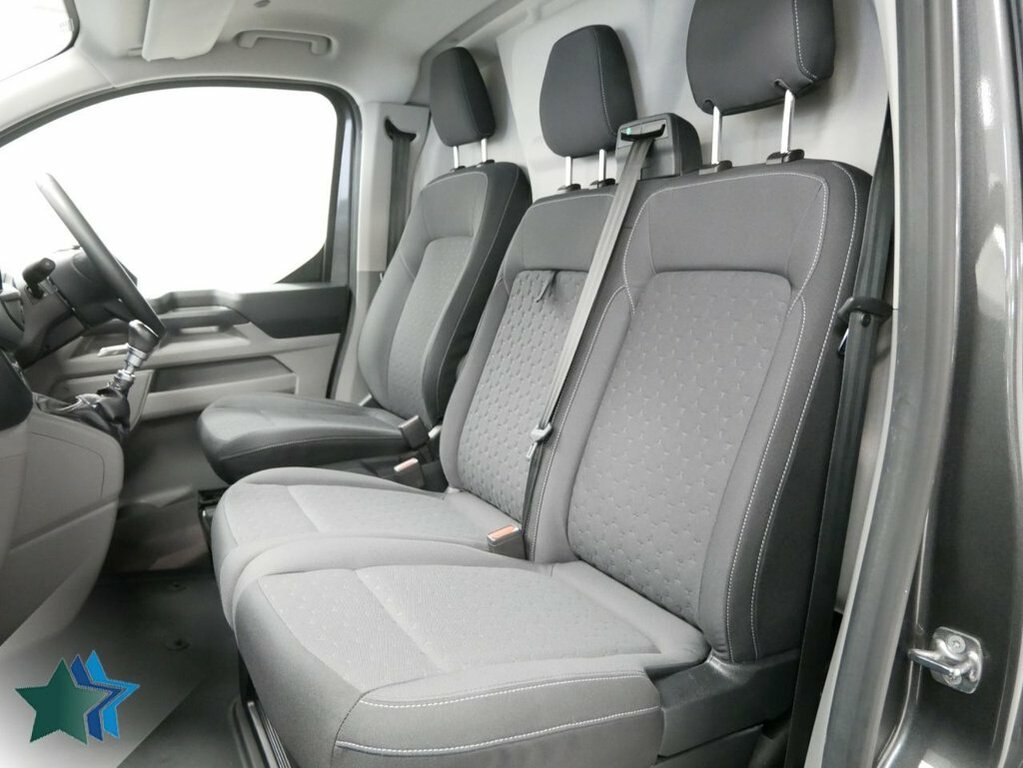 Ford Transit Custom 2L 2.0 280 Ecoblue Limited Panel Van Ma YM24VMO Grey #4