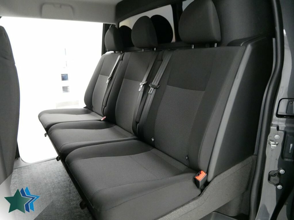 Vauxhall Vivaro 2L 2.0 Turbo D Prime Xl Crew Van Double Cab 6Dr Di Grey #3