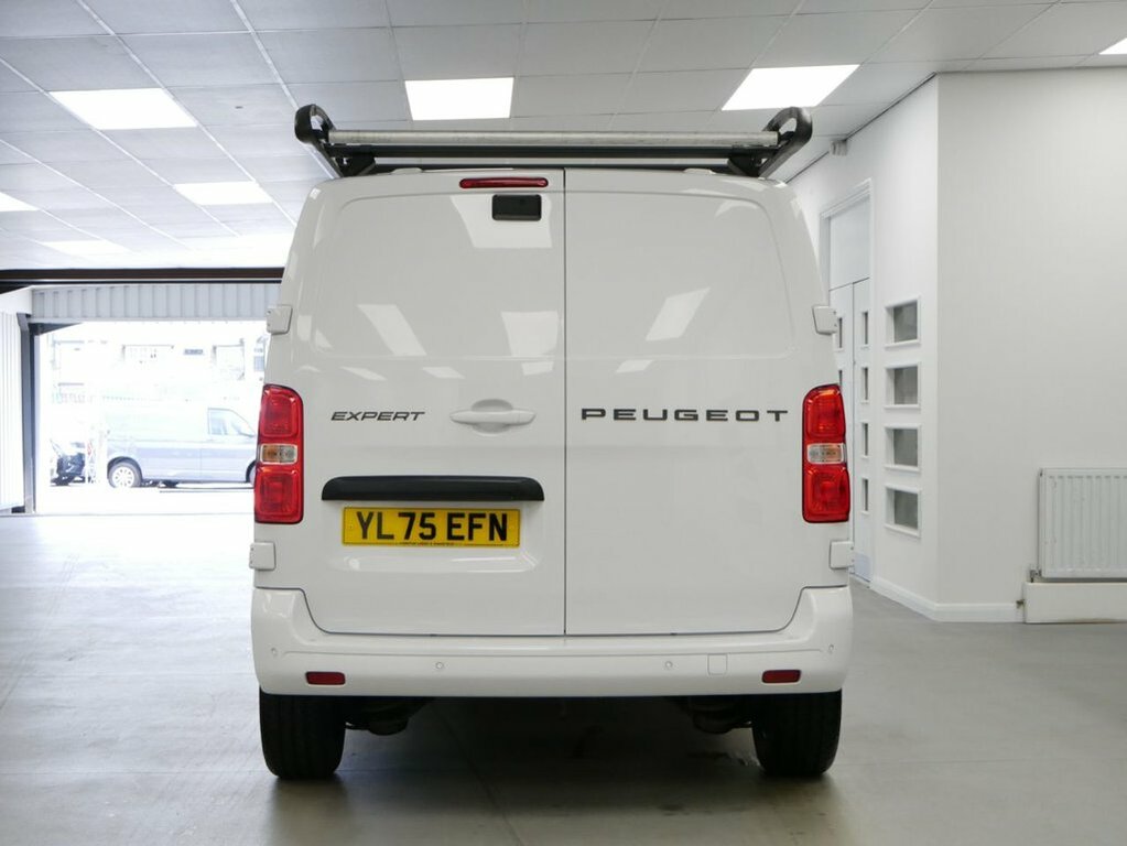 Peugeot Expert Professional White #10
