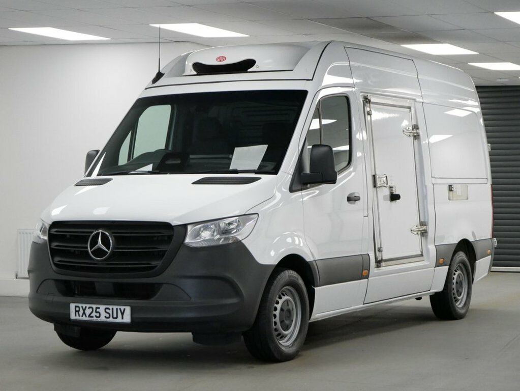 Mercedes-Benz Sprinter 2L 2.0 315 Cdi Pro Panel Van Rwd White