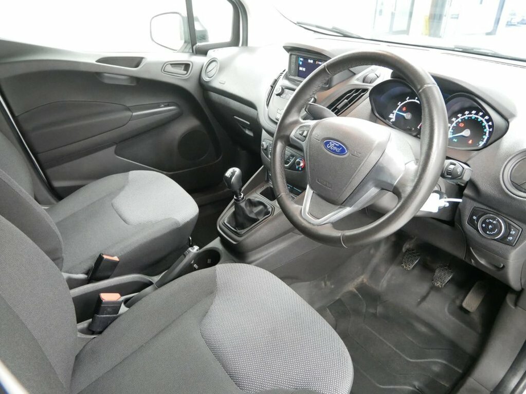 Ford Transit Courier Courier 1.0 Ecoboost Limited Van 6 Speed Grey #13