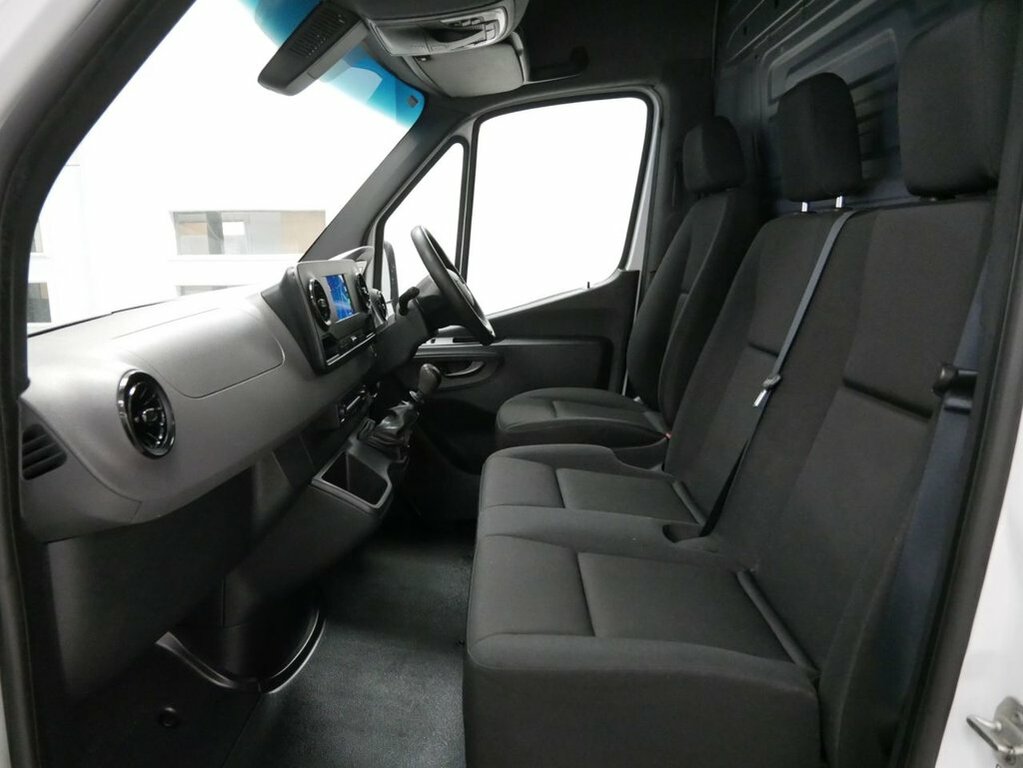 Mercedes-Benz Sprinter 516 Cdi 161 Bhp Green #21