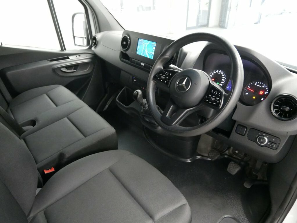 Mercedes-Benz Sprinter 516 Cdi 161 Bhp Green #12