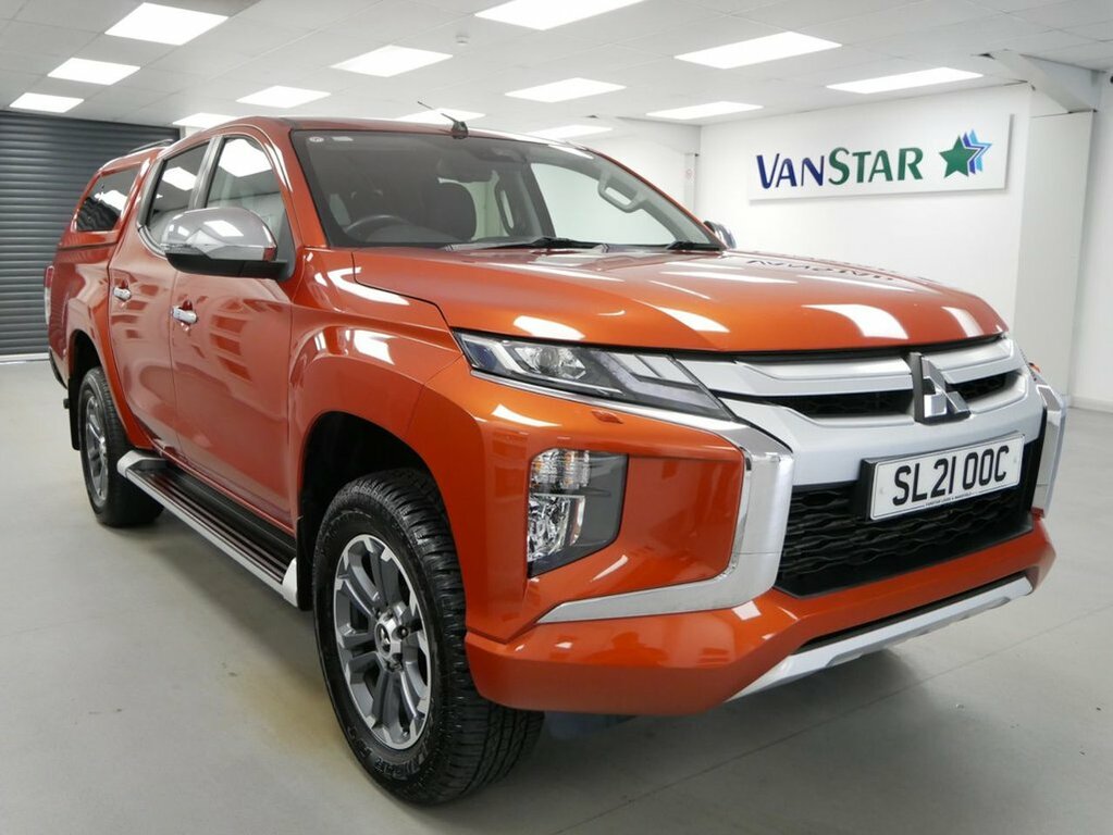 Mitsubishi L200 Double Cab Di-d 150 Barbarian 4Wd Silver #8