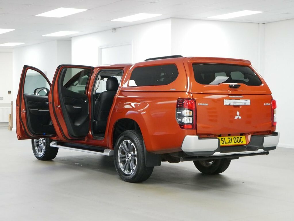 Mitsubishi L200 Double Cab Di-d 150 Barbarian 4Wd Silver #25