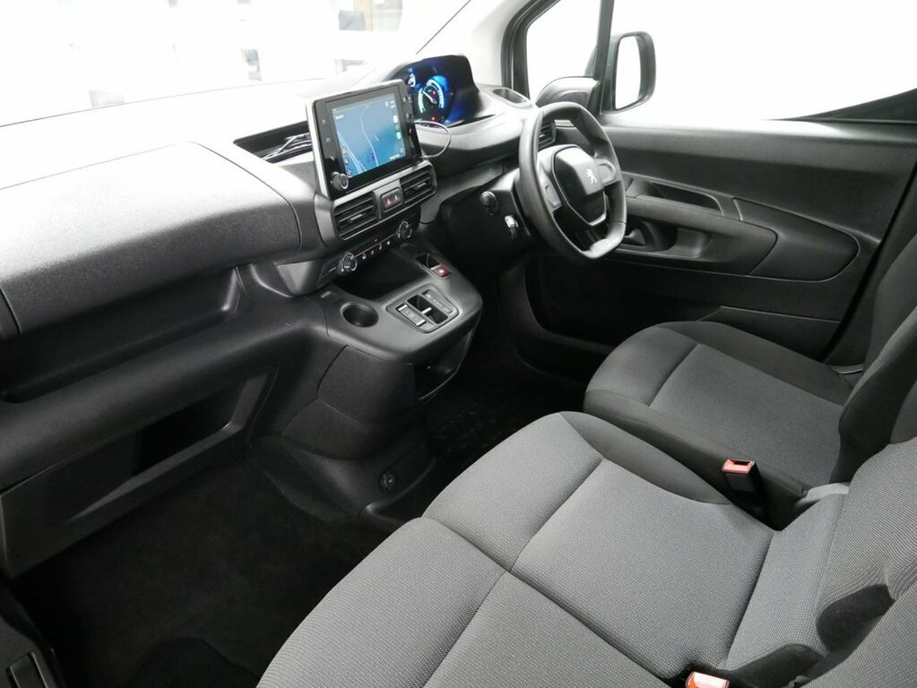 Peugeot E-Partner 800 50Kwh Professional Premium Standard Panel Va White #22