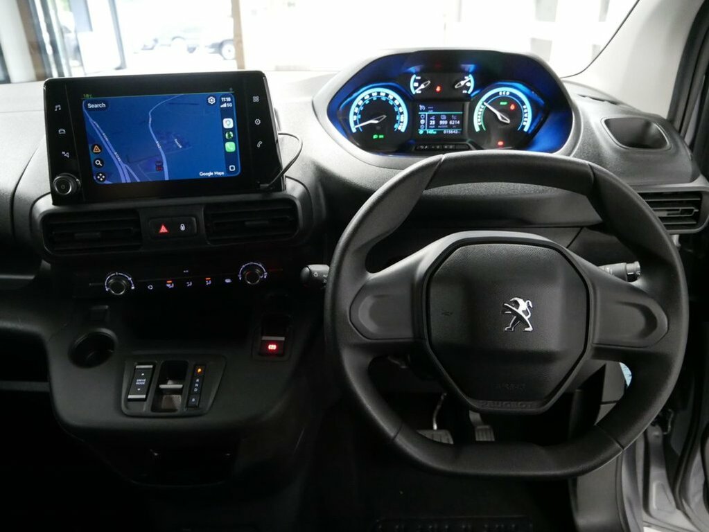 Peugeot E-Partner 800 50Kwh Professional Premium Standard Panel Va White #15