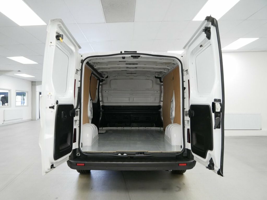 Renault Trafic 2L 2.0 Dci Blue Sl28 Business Panel Van Diese White #3