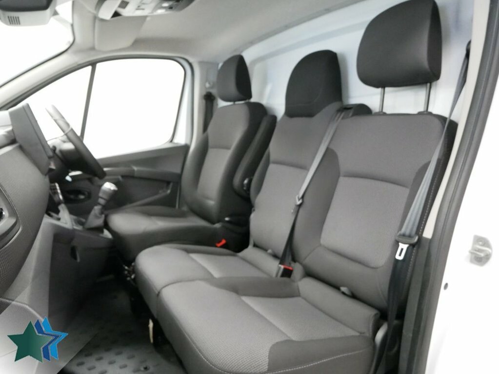 Renault Trafic 2L 2.0 Dci Blue Sl28 Business Panel Van Diese White #4