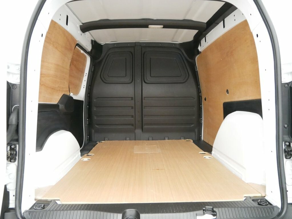 Mercedes-Benz CITAN Pro White #24