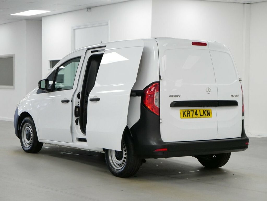 Mercedes-Benz CITAN Pro White #23