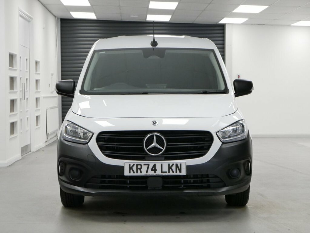 Mercedes-Benz CITAN Pro White #8