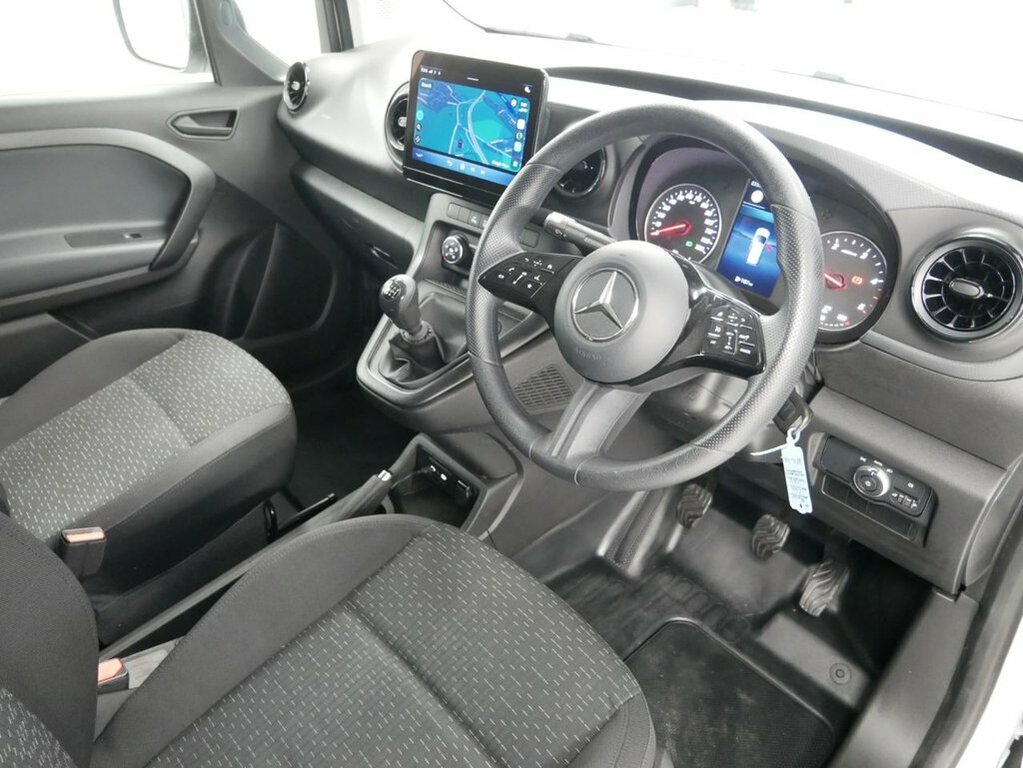 Mercedes-Benz CITAN Pro White #13