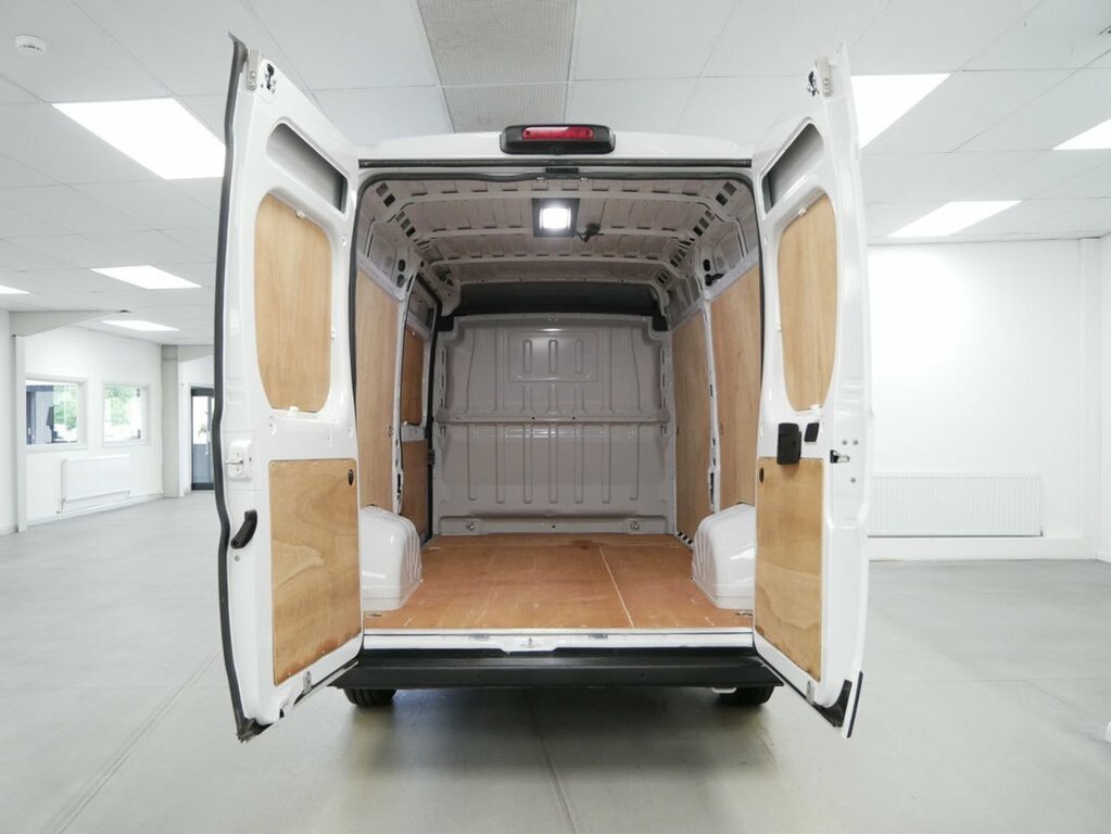 Fiat Ducato 2.2L Multijetiii 35 Primo Panel Van Man White #5