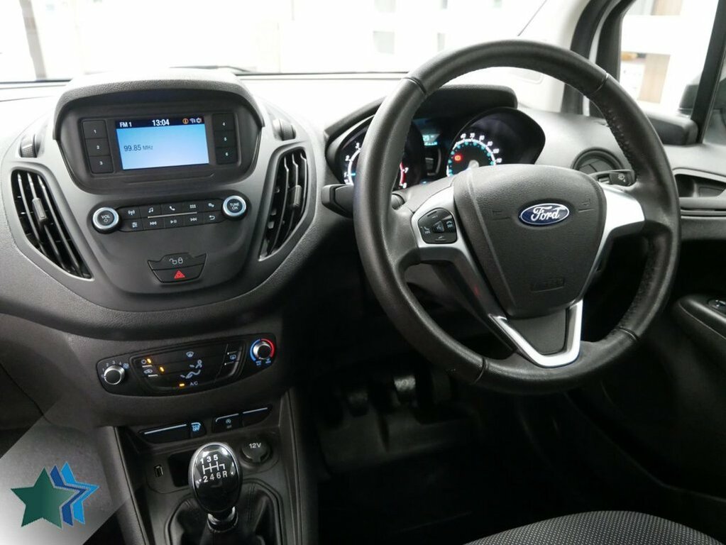 Ford Transit Courier 1L 1.0 Ecoboost Leader Panel Van White #4