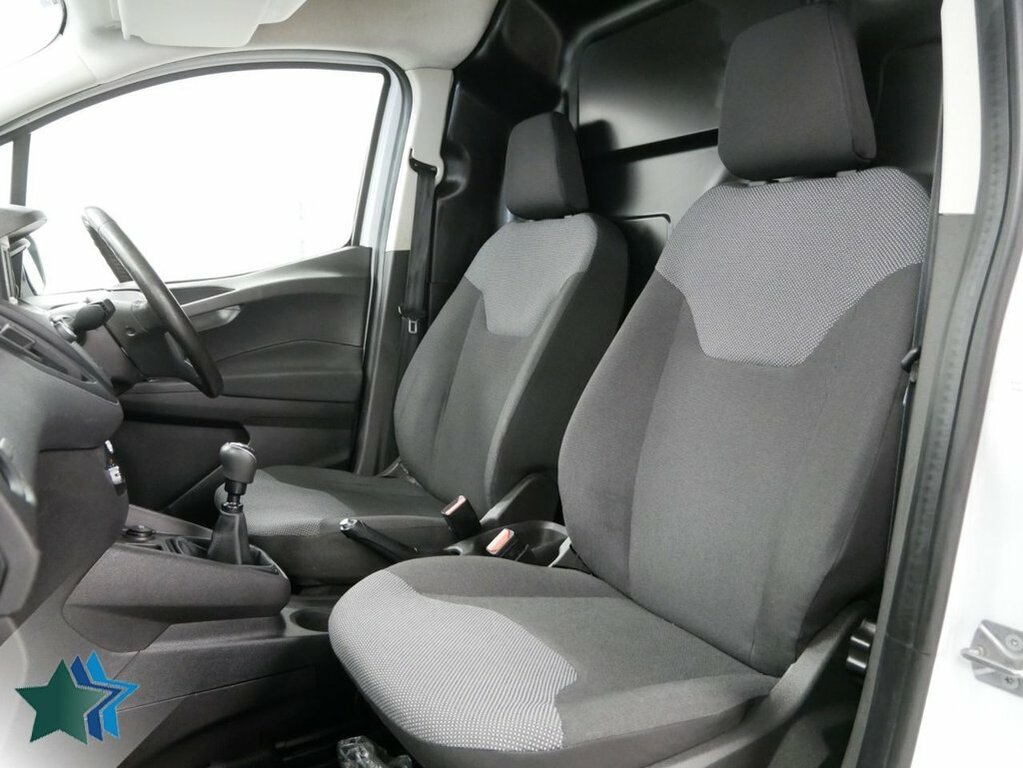 Ford Transit Courier 1L 1.0 Ecoboost Leader Panel Van White #3