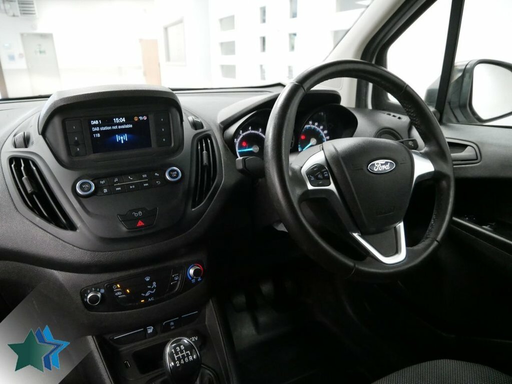 Ford Transit Courier 1L 1.0 Ecoboost Leader Panel Van White #2