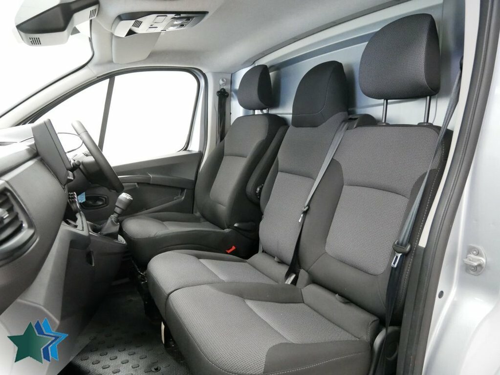 Renault Trafic 2L 2.0 Dci Blue Sl30 Business Panel Van Diese Grey #3
